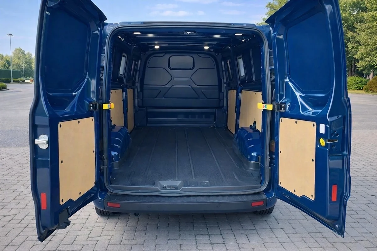 Ford Transit Custom — foto 5