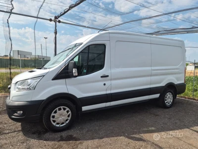 Ford Transit — fotografia 2