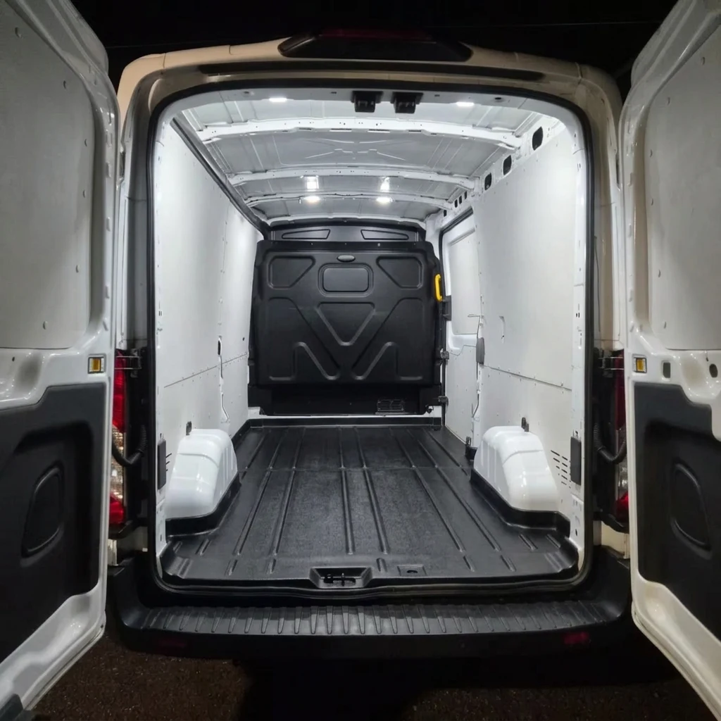 Ford Transit — fotografia 5