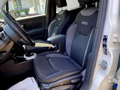 Jeep Renegade — foto 7